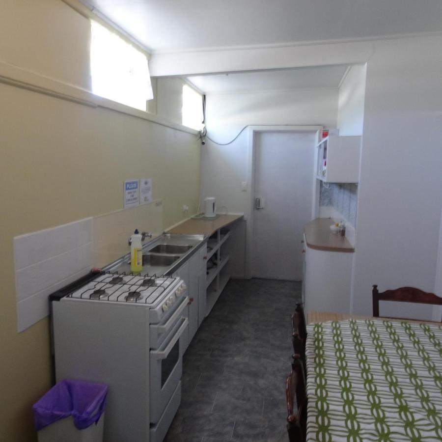 ווארנאמבול Turn-In Motel מראה חיצוני תמונה