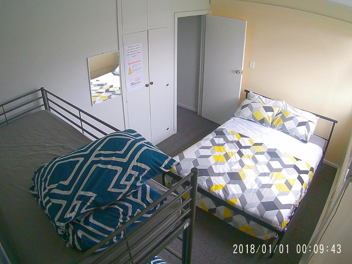 ווארנאמבול Turn-In Motel מראה חיצוני תמונה