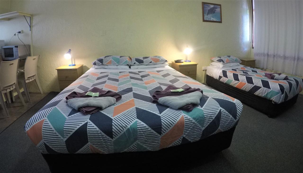 ווארנאמבול Turn-In Motel מראה חיצוני תמונה